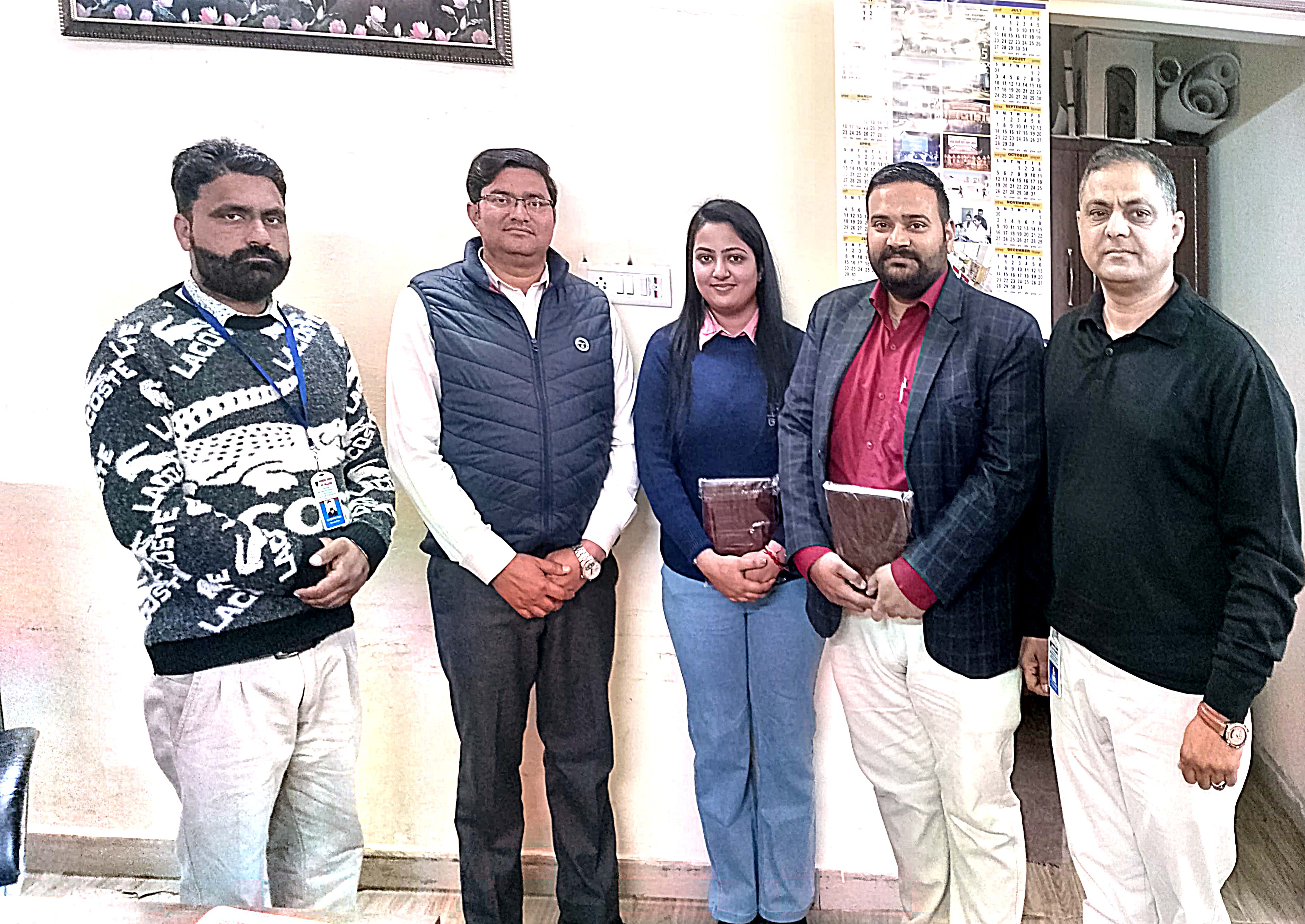 ਮਾਡਰਨ ਗਰੁੱਪ ਆਫ਼ ਕਾਲਜਿਜ਼ ਵਿਖੇ ਕੰਪਿਊਟਰ ਸਾਇੰਸ ਵਿਭਾਗ ਨੇ ਹਾਲ ਹੀ ਵਿੱਚ "ਟੈਕਨਾਲੋਜੀ ਵਿੱਚ ਉੱਭਰਦੇ ਰੁਝਾਨਾਂ " 'ਤੇ ਇੱਕ ਗੈਸਟ ਲੈਕਚਰ ਦਾ ਆਯੋਜਨ ਕੀਤਾ